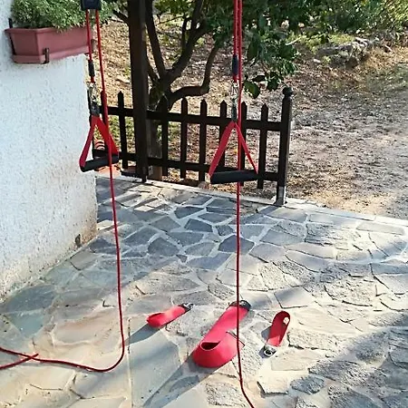 בית נופש Oneiro Mas *